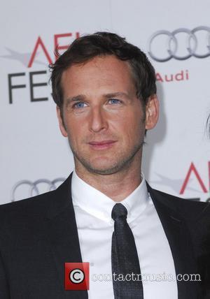 Josh Lucas Planning To Wed This Christmas