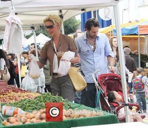 Katherine Heigl and husband singer Josh Kelley shopping at the farmer's market in Hollywood  Los Angeles, California - 08.05.11