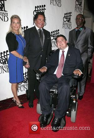 Kathleen McCrone, Marc Buoniconti, Wayne Newton, Bob Beamon,  at the 28th Annual Great Sports Legends dinner held at the...