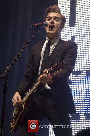 Tom Fletcher; McFly The Clyde 1 Live...