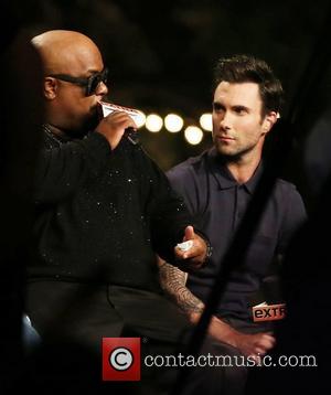 Leave Christina Alone! Adam Levine Defends Xtina Again 