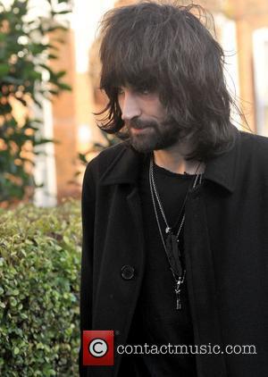 Tom Meighan of Kasabian   arriving at Fearne Cotton's house for her Christmas Party  London, England - 22.12.11