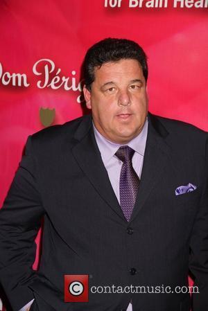 Steve Schirripa Wore Fat Suit For The Sopranos