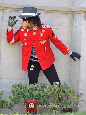 Fans visit Michael Jackson's tomb at Forest...