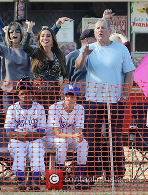 Sofia Vergara and Ed O'Neill Filming a scene from Morden Family Los Angeles, California - 02.11.12