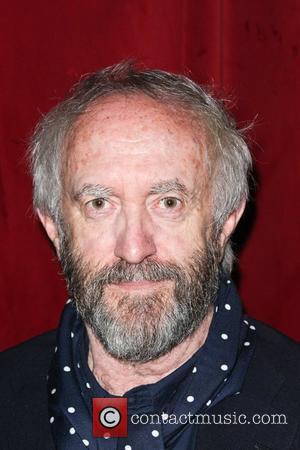 Jonathan Pryce