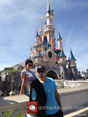 Disneyland, Paris Hilton