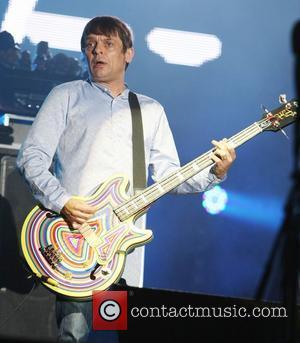 Stone Roses Star Mani To Welcome Twins