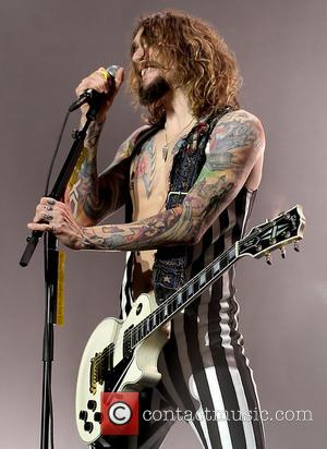 Justin Hawkins - The Darkness perform live at Manchester's O2 Apollo - Manchester, United Kingdom - Saturday 2nd March 2013