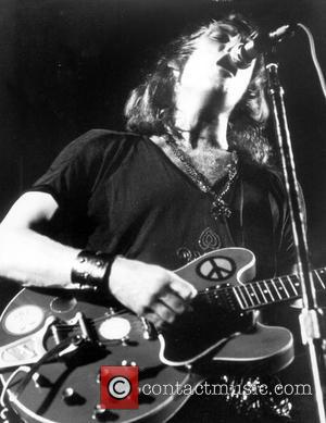 Tributes To 'Ten Years After's' Alvin Lee Led By Queen Guitarist Brian May