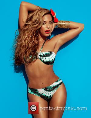 Beyonce - Beyonce models swimwear for H&M