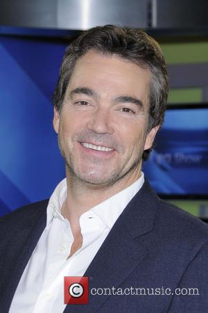 Jon Tenney