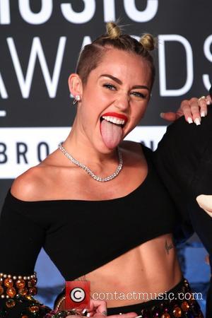 Miley Cyrus - vmas awards ny
