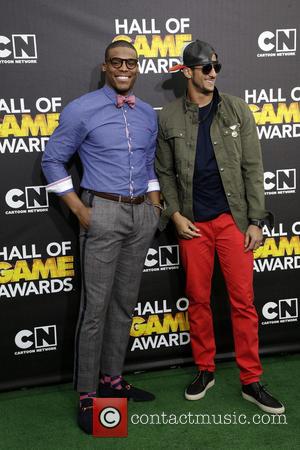 Cam Newton and Colin Kaepernick - Cartoon Network's Hall of Game Awards at The Barker Hangar - Arrivals - Los...