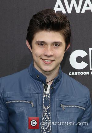 Mateus Ward - Cartoon Network's Hall of Game Awards at The Barker Hangar - Arrivals - Los Angeles, California, United...