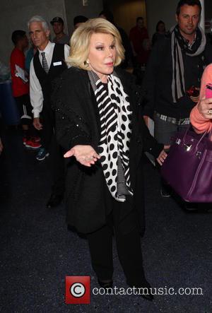 Joan Rivers Says Lena Dunham Promotes Obesity, Urges 'Girls' Star To "Look Better"