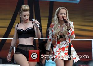 iggy azalea - Iggy Azalea and Rita Ora perform together