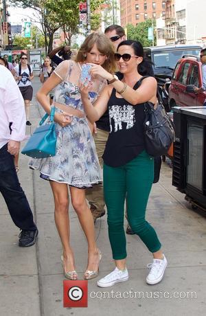 Taylor Swift - Taylor Swift spotted outside her gym in the East Village in New York City - New York...