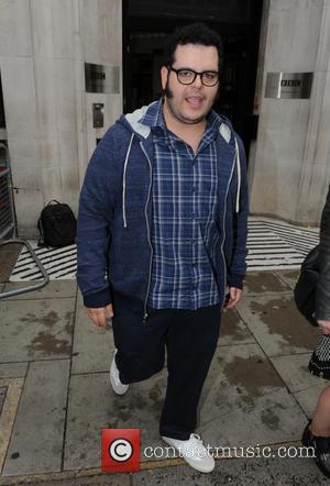 Josh Gad