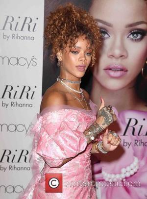 Rihanna, Macy's