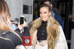 Did A Phone Call From Zayn Once Cause Perrie Edwards To Have An Airport Meltdown?