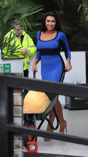 Lauren Goodger - Lauren Goodger leaves the ITV studios after her appearance on 'Loose Women' with a wheelbarrow of fat...