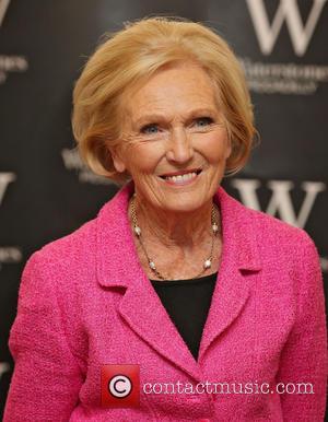  Mary Berry Might Be Gone From The 'Bake Off' But She Has No Plans To Retire 