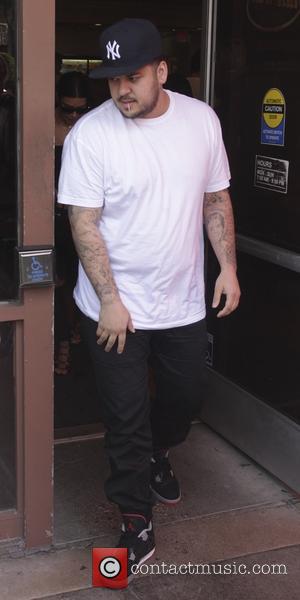 Rob Kardashian Apologises For Tweeting Sister Kylie Jenner's Phone Number 
