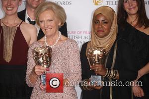 Bake Off's Nadiya Thinks The Show Can Do Well On Channel 4