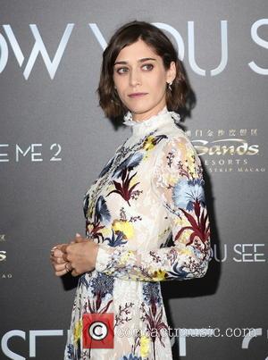 Lizzy Caplan