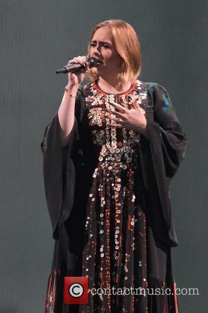 Is Adele Set For A Christmas Wedding?