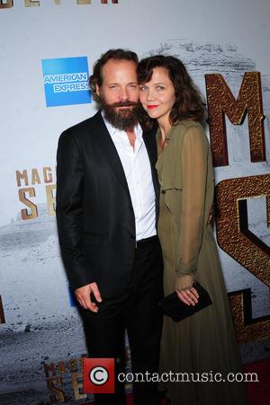 Peter Sarsgaard and Maggie Gyllenhaal