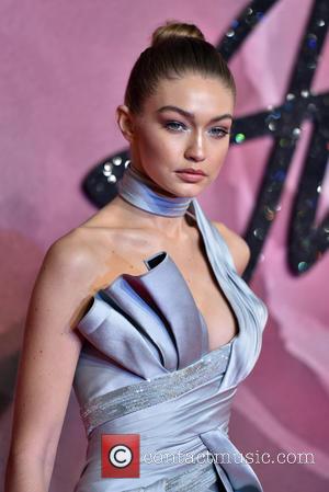 Gigi Hadid Apologises Over Vogue Italia 'Blackface' Photoshoot