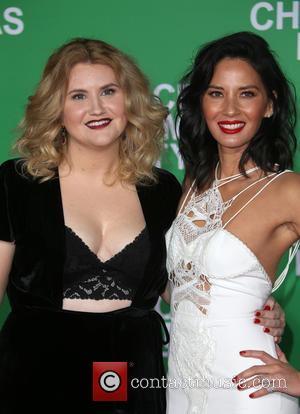 Jillian Bell and Olivia Munn