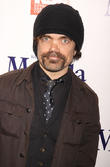 Game of Thrones Star Peter Dinklage Gets Loads of Sex – If Sex Means Gardening