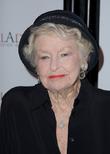 Stars Take To Broadway Stage For Elaine Stritch Tribute