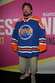 Kevin Smith Shaves Off Trademark Beard For New Film
