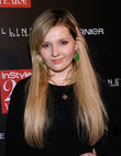 Abigail Breslin Reveals Memoir And Debut Album