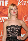 Beth Behrs To Make New York Stage Debut