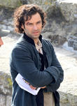 'Poldark's Aidan Turner Splits From Girlfriend