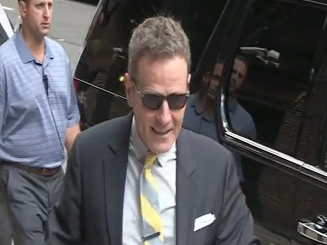 Bryan Cranston Smiles For Papz Outside Letterman Studios