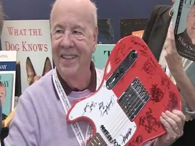 Tim Conway Jokes Around At BEA Where He Signs His Book 'What's So Funny?'