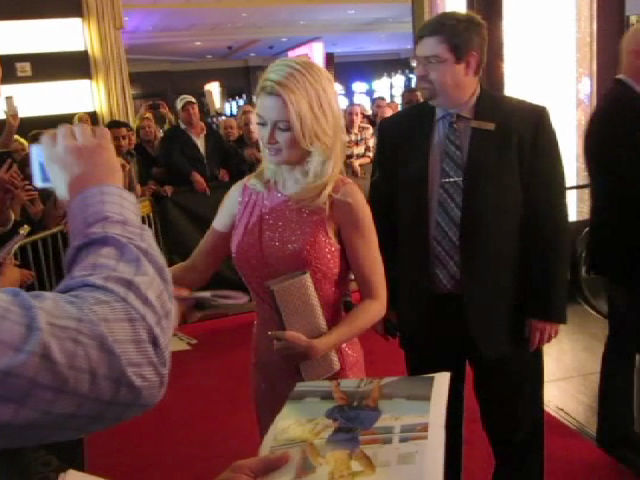 Holly Madison Goes Pink For The Las Vegas 'Homefront' Premiere - Part 1