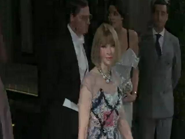 Anna Wintour Leaves NY Hotel Ahead Of Met Gala With Family And Vogue Officials - Part 1